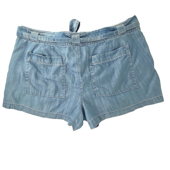 Loft chambray light blue soft belted shorts, 12 - Picture 2 of 11